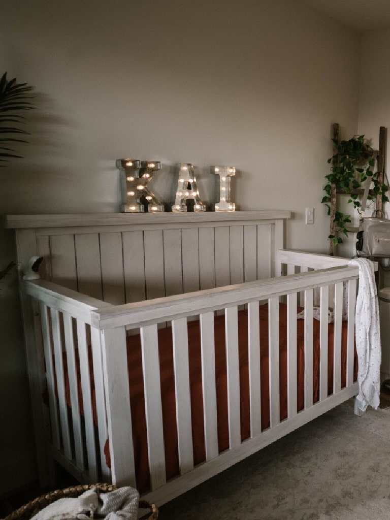 Sweetpea Baby Redwood 4-in-1 Convertible Crib