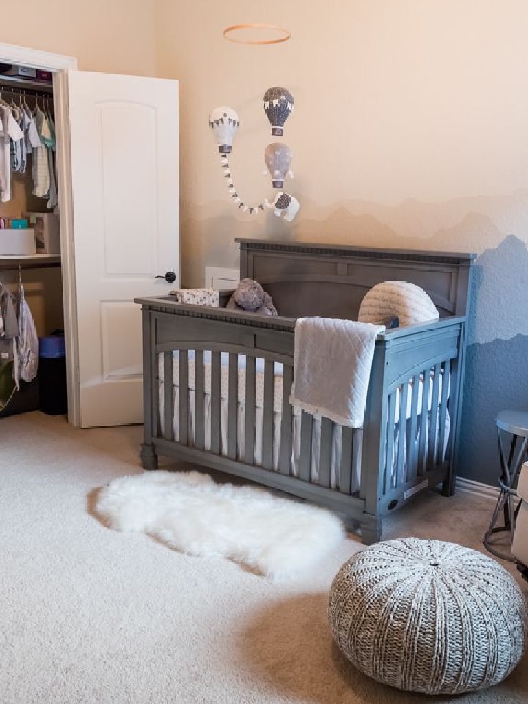 Evolur Santa Fe 5-in-1 Convertible Crib