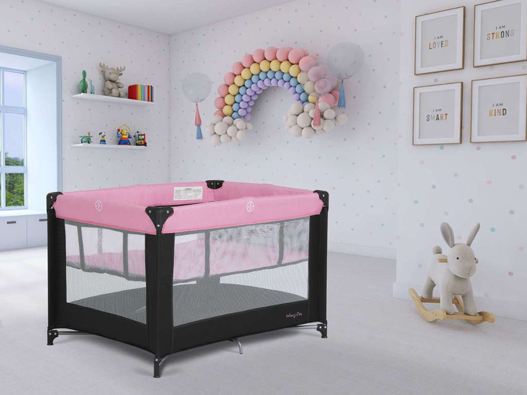 Dream On Me Zazzy Portable Playard with Bassinet